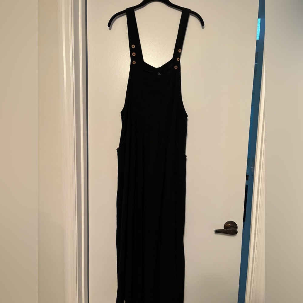 Black Overall jumpsuit